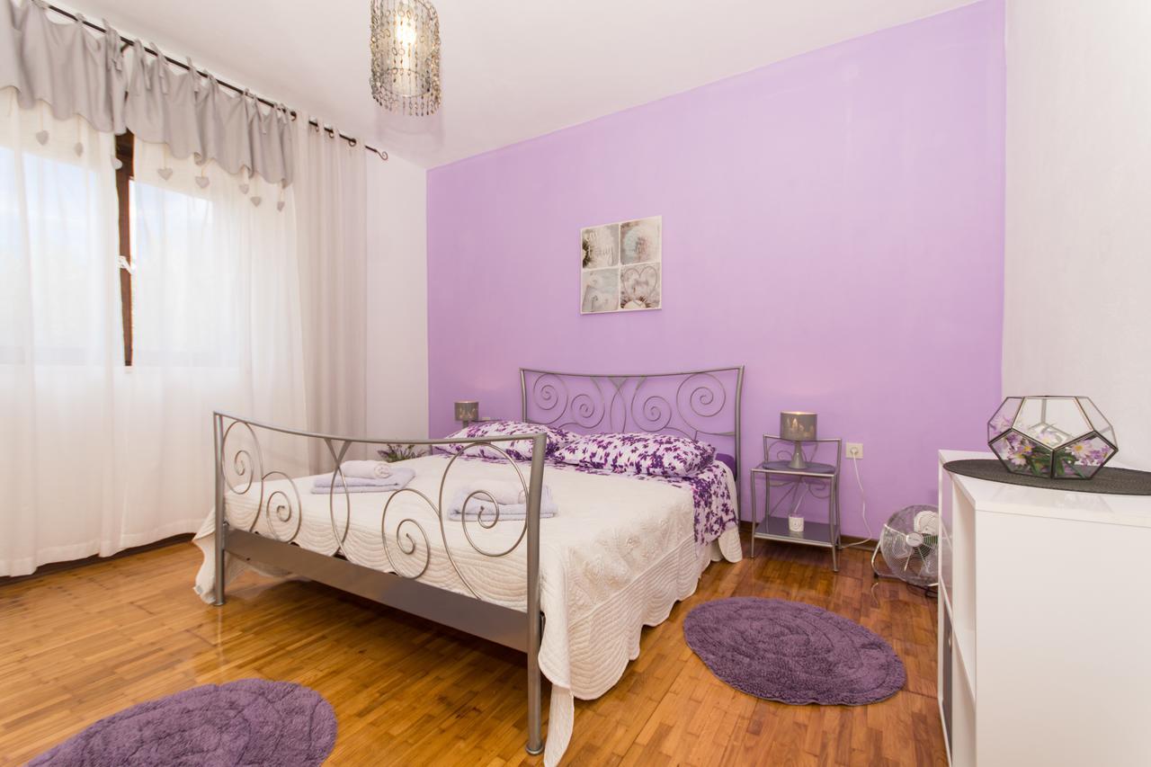 Apartment Lorenzo Traù Esterno foto
